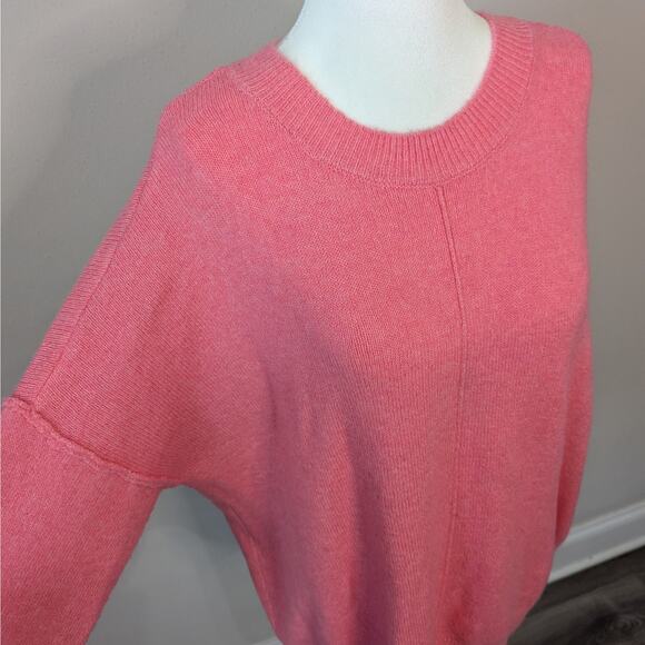 Vince Camuto Pink Knit Relaxed Fit Dolman Sleeve Pullover Sweater Size Medium - Picture 2 of 6